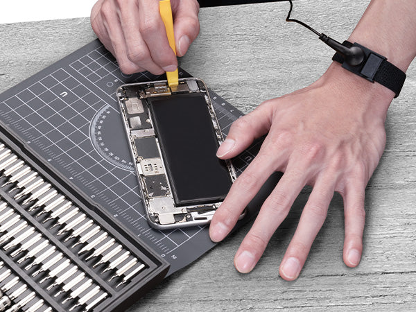 Fanttik E1 NEX Workstation Präzisions-Schraubendreher-Set, 64 magnetische Bits, 12 Arten von Fixierwerkzeugen, 2 Drehmoment, max. 3 N.m, Reparaturwerkzeug für Telefon, Laptop, Kameras, Uhren